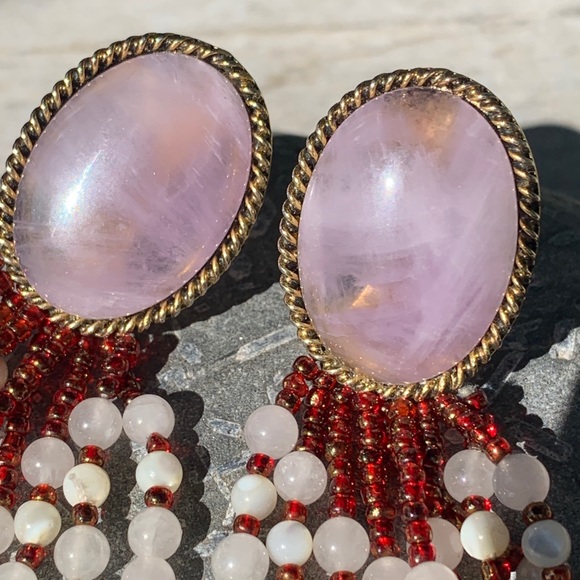 Vintage | Clip Beaded Earrings - Picture 4 of 14